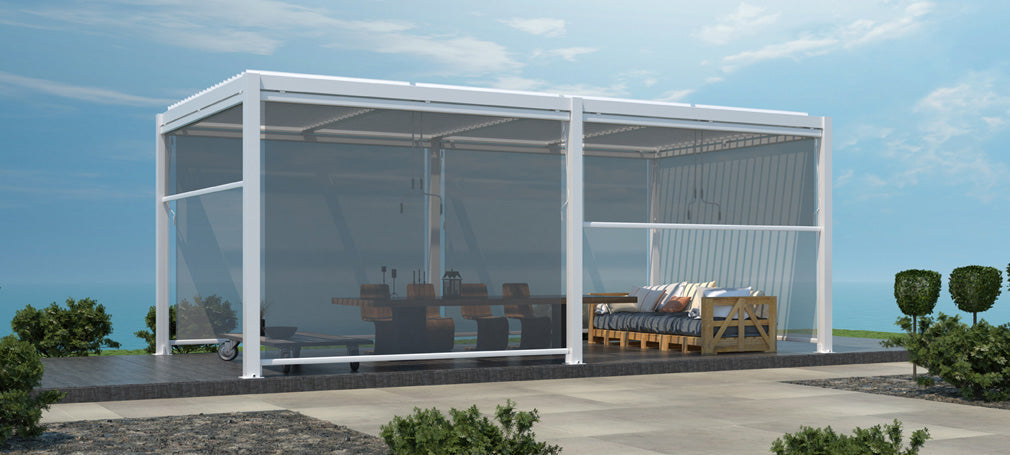 Pergola med sidevæg